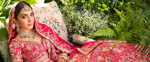 Manyavar: a photo from its own site
