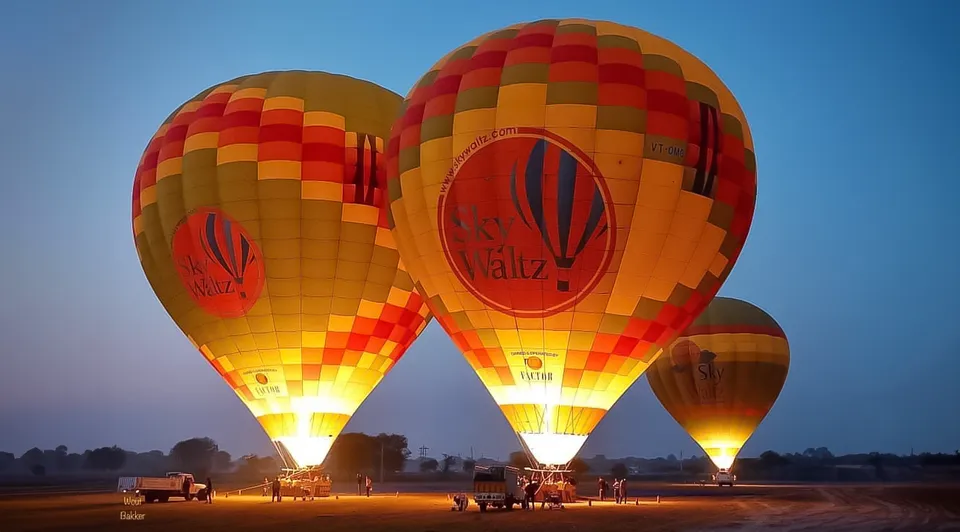 SkyWaltz: a photo from its own site